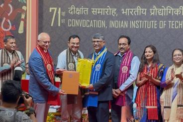 Shreyes Melkote Honored With Distinguished Alumnus Award