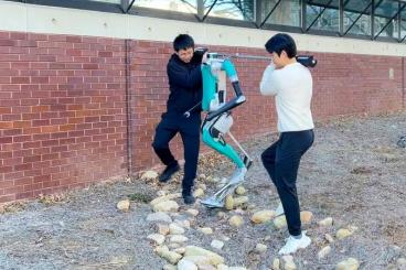 Researchers Create Faster, Cheaper Way to Teach a Humanoid Robot to Walk Over Real-World Terrain
